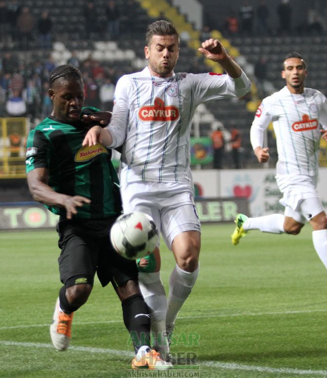 Akhisar Belediyespor;2 Çaykur Rizespor;3